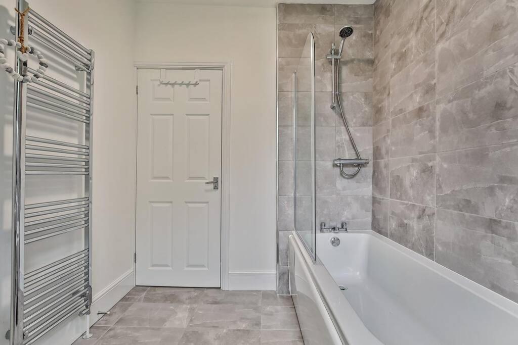 Refurbished Plush Property Great Transport Links Sheffield Ngoại thất bức ảnh